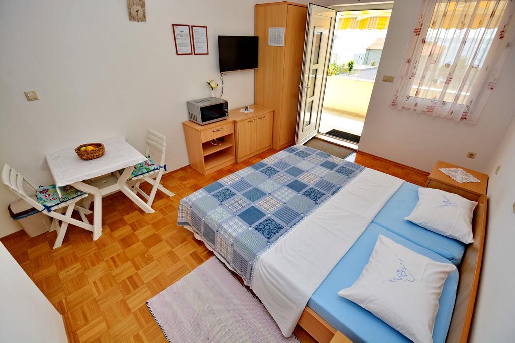 Apartment Andreja *