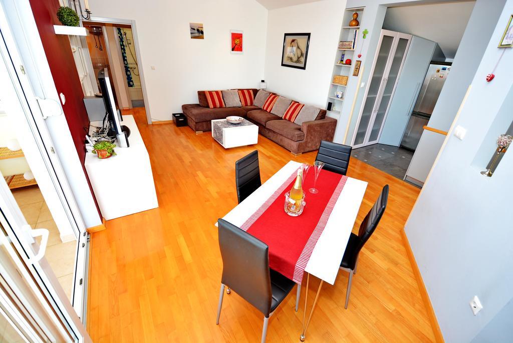 Andreja Apartment *